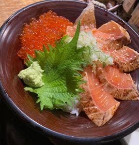 うしおや ひがし茶屋街店