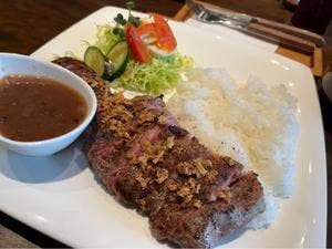 ステーキハウス MUSCLE
