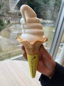 伊豆月ヶ瀬 リバーサイドスタンド