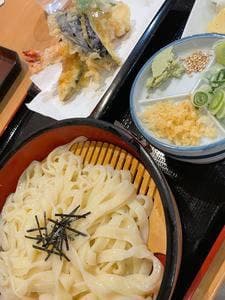 吉田麺業 荒子店