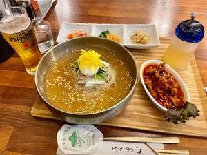 JIJIMI GO & NENE CHICKEN