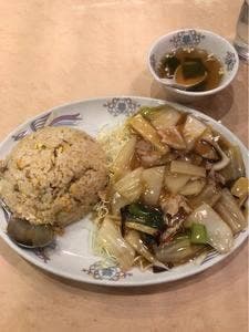 中華料理八起平沼店