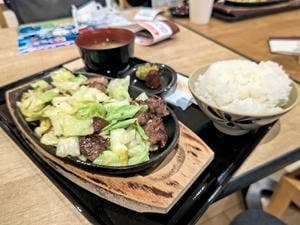 スタミナ辛みそ鉄板焼肉 竹ちゃん亭