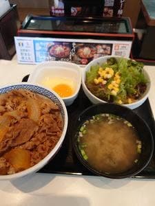 吉野家 長野中御所店