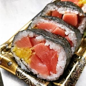 まぐろや黒銀 築地場外市場本店