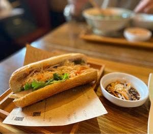 ダラットマリムラ