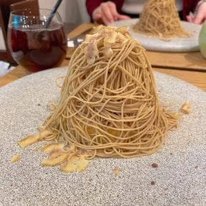 和栗モンブラン専門店-栗歩-浅草本店