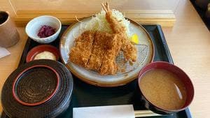 とんかつ伊勢 新宿NSビル店