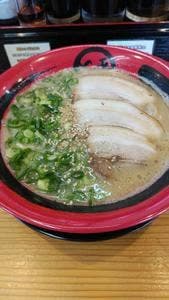 長浜ラーメン とん平 小倉東インター店