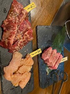 炭火焼肉 肉ヤス