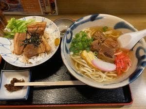 本くるくる