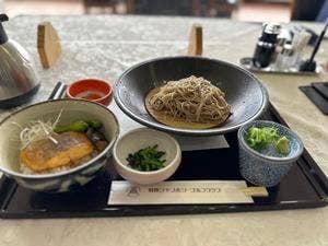 朝霧ジャンボリーゴルフクラブ レストラン