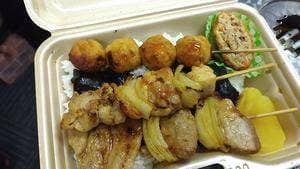 ジャンボやき鳥 つかさ