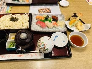 とんでん 草加新田店