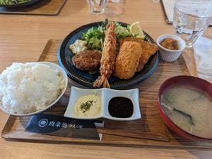 肉菜処 かえる屋
