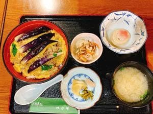 かな半旅館 お食事処