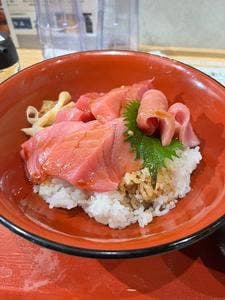 下の一色 魚市場 セントラルパーク店