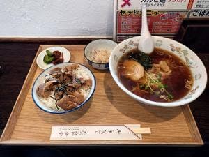 たつみや食堂