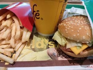 マクドナルド たまプラーザテラス店