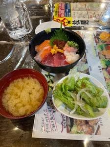 浜焼き海鮮居酒屋 魚寅水産