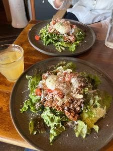 シモキタザワ カクレガ カフェダイニング ＆ROLL