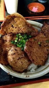 豚みそ丼専門店 有隣
