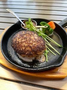 津の田ミート LODGE高槻店