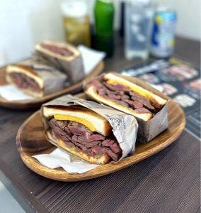 WICH ON GRILL