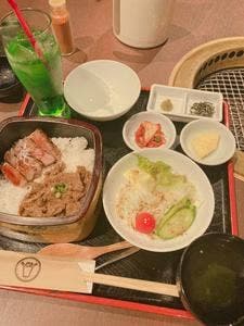 焼肉・すきしゃぶ おんどる 本店