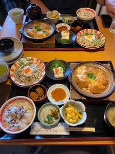 石臼挽き手打ち蕎麦うちだ
