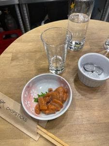 地酒・立ち呑み 酒母や