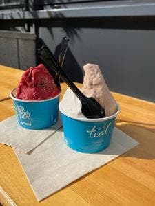 teal chocolate&ice cream