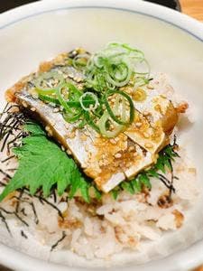 じねんじょ庵 青葉台本店