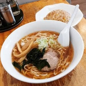 半チャンラーメン あかしや