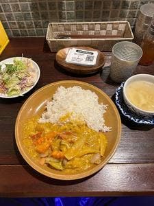 ガムランディー