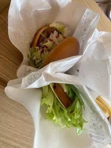 モスバーガー キセラ川西店