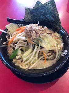 横浜家系ラーメン 大和家 名和店