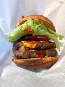 クロードズ・バーガー
