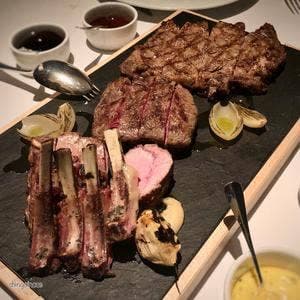 NEW YORK GRILL & BAR