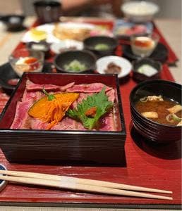 小梅 浦和総本店