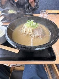 満足ヌードル560 空港通店