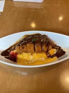 交番のうらのおむらいす屋さん