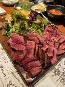 大衆肉食堂 源兵衛