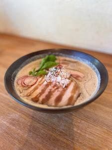 湖麺屋 リールカフェ