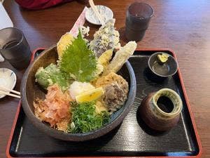 秀乃屋うどん