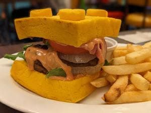 スカイラインバー