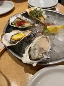 レカイエ オイスターバー JR博多シティ店