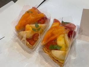 フルーツケーキファクトリー 桑園店