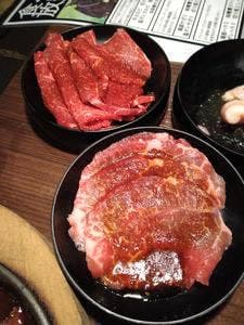 焼肉処 肉八クロベ