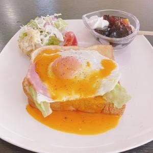 カフェ ルトンヌ
